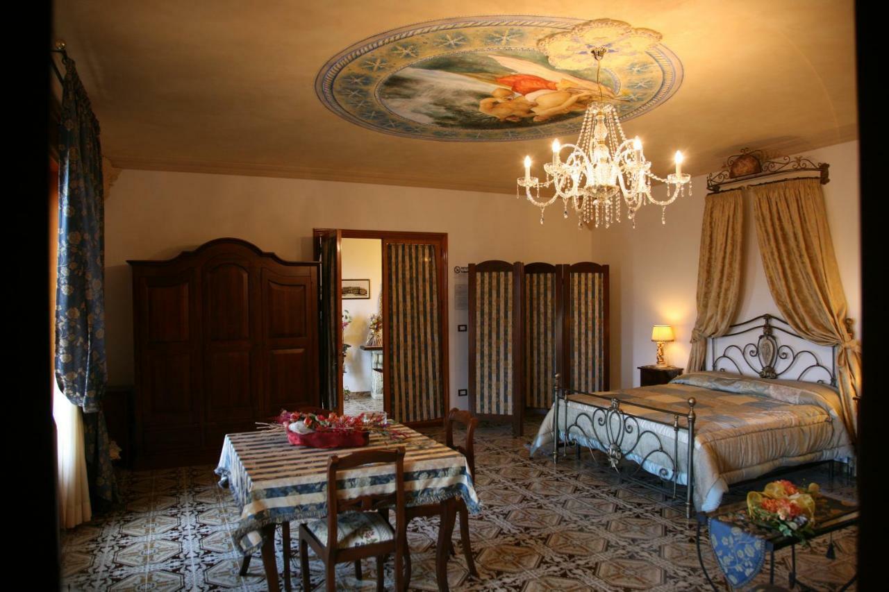 Corigliano dʼOtranto Cali Nitta B&B 외부 사진